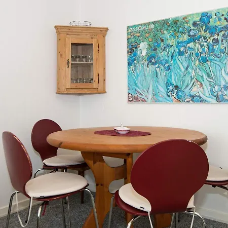 4 Person In R M By Traum Appartement *